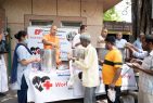 Cosmo Foundation distributed electric water kettles and served ready-to-eat food to patients in New Delhi